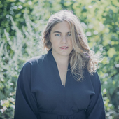 ENNA (Germany-based indie pop singer-songwriter).png