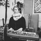 rebecca-nash-piano-sara-colman-recording-session-jazz-british-canyon-1000x600.jpg