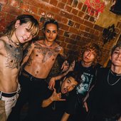 Crossfaith "AЯK"