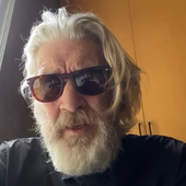 crazyhairroger 的头像