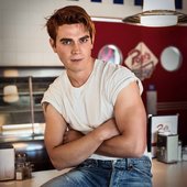 KJ Apa