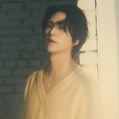 HIGHLIGHT THE 1st FULL ALBUM [DAYDREAM] CONCEPT PHOTO 5. IN THE DREAM Ver..jpg