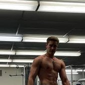 emcee showing off
