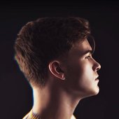 Devin Hayes