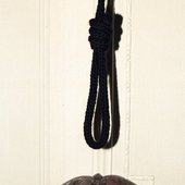 Cashmere Noose (Deluxe)