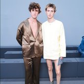 Guitarricadelafuente & Troye Sivan