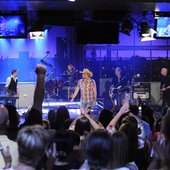 Live on Letterman - Jason Aldean ends webcast with a bang