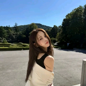 Rezlyn 的头像