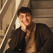 (c) Apple Music