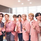 got7 pink