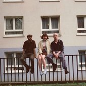 Band on fence