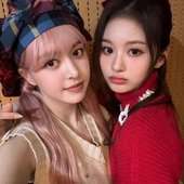 230126-nmixx-instagram-update-lily-for-sullyoon-day-v0-zce9urhe3eea1.jpg