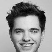 SIMON-LYNCH-Colour-240x321.jpg