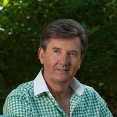 Daniel O'Donnell.jpg