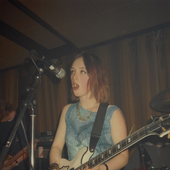 Shoegaze babe (Rachel Goswell of Slowdive)