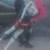 HÚNI