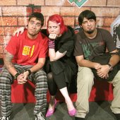 Markeetoo, Vivi e Zi.