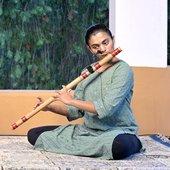 Inika Ranna playing Bansuri [Indian Bamboo flute]