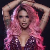 Nikki Valentine