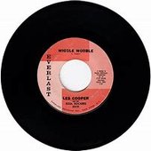 Wiggle Wobble / Dig Yourself