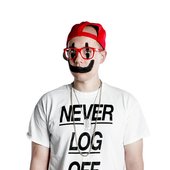 Ben Aqua with NEVER LOG OFF shirt