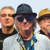 Mike Vernon Y Los García