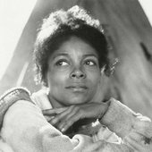 http://beta.img.cbsnews.com/i/2014/06/12/7e6ac467-1046-4411-a289-61874e59099e/ruby-dee-buck-and-the-preacher.jpg