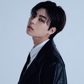 SEOMINGYU-1-1024x1024.jpg