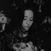 MacLaine artist photo