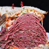img-feature-pastrami-sandwich.jpg