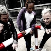 the_prodigy-wallpaper-2560x1600.jpg