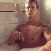 Alec Nysten Gif