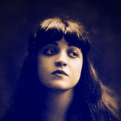 Rosa-Ponselle-pensive copy.png