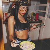 NICKI
