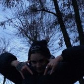 SjBwFT0O9No.jpg