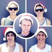 Happy Xmas from B R E A K A W A Y !