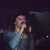 Manuel_Jenee_live1983_pix