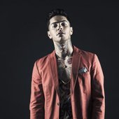 Emis-Killa-433x650.jpg