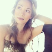 Quynh-Nguyen-Pianist-316106869_431361749211513_8874737032594749107_n.jpg