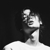 神隱 Spirited Away (Deluxe) _ YoungQueenz.jpg