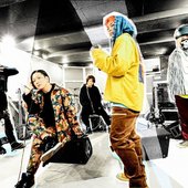 ROTTENGRAFFTY_art202003[1].jpg