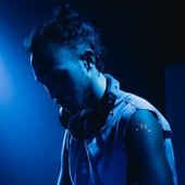 avatars-000697142527-awfswf-t240x240.jpg