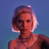 Vocalist Olya Dibrova