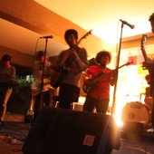 musik sore DI