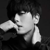 Park Hyo Shin