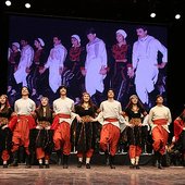 El-Funoun Palestinian Popular Dance Troupe