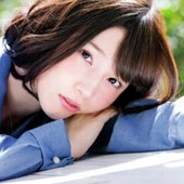内田 真礼.jpg