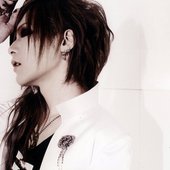 Uruha [hymn ofthe crucificxion: live 09]