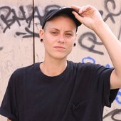 0035529011_10.jpg