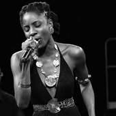 Jah9 